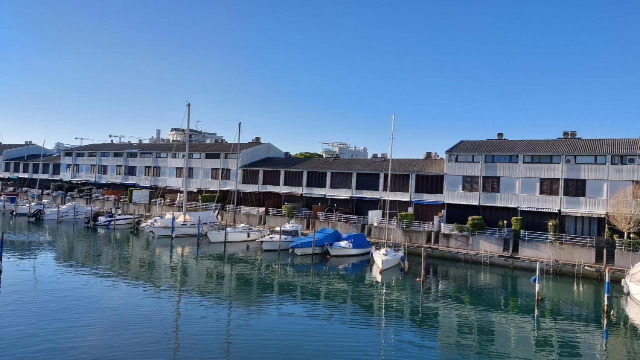Isola Terramare Apartment Lignano Sabbiadoro Bagian luar foto